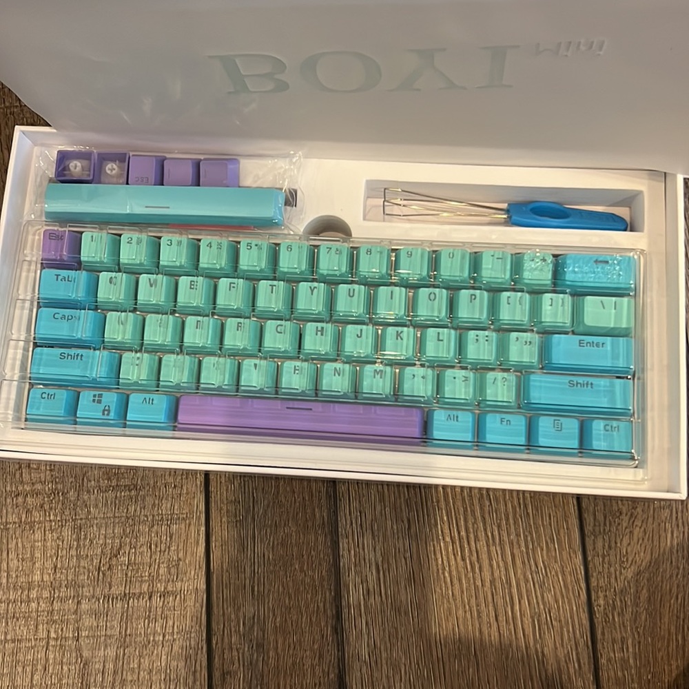 Mini mechanical keyboard - Picture 4 of 5